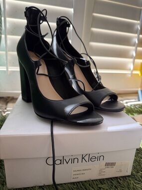 Calvin Klein Black Lace-Up Peep-Toe Block Heel Sandals